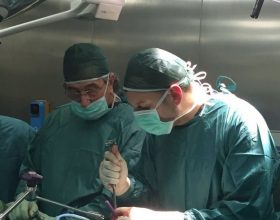 Dr. Caiazzo invitado como cirujano experto en técnicas mini-invasivas en el Hospital de Nápoles