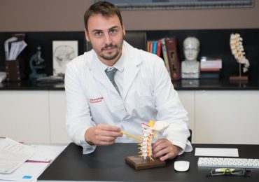 El Dr. de Quintana premiado por el mejor trabajo de Neurooncología otorgado por la SENEC